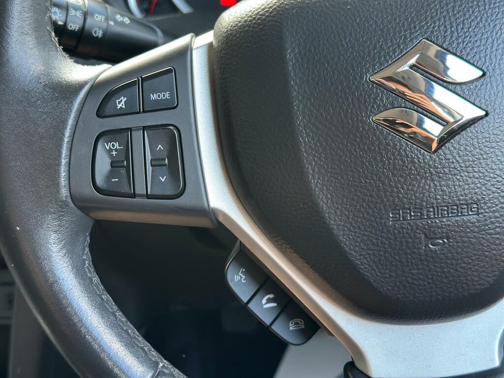 Suzuki Swift Red #18