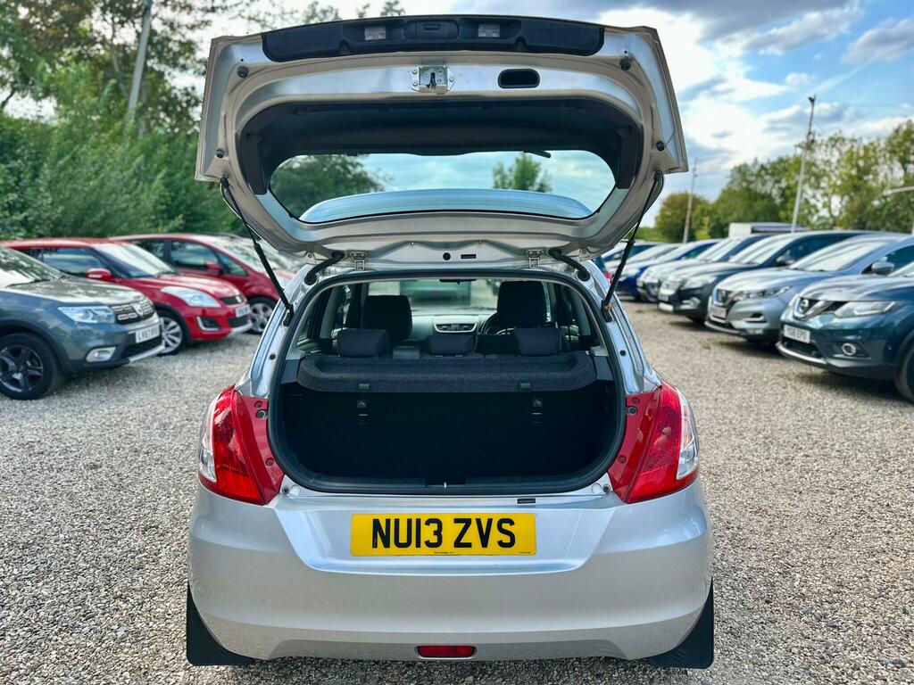 Suzuki Swift Red #10