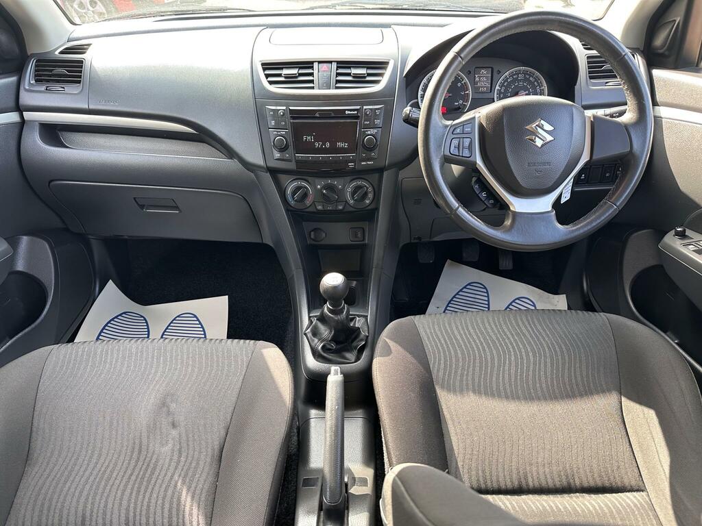 Suzuki Swift Red #13