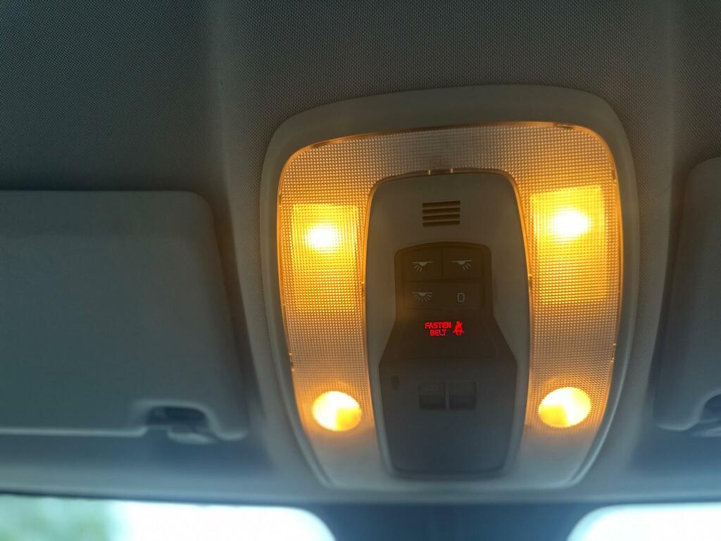 Volvo V50 Se D Silver #40