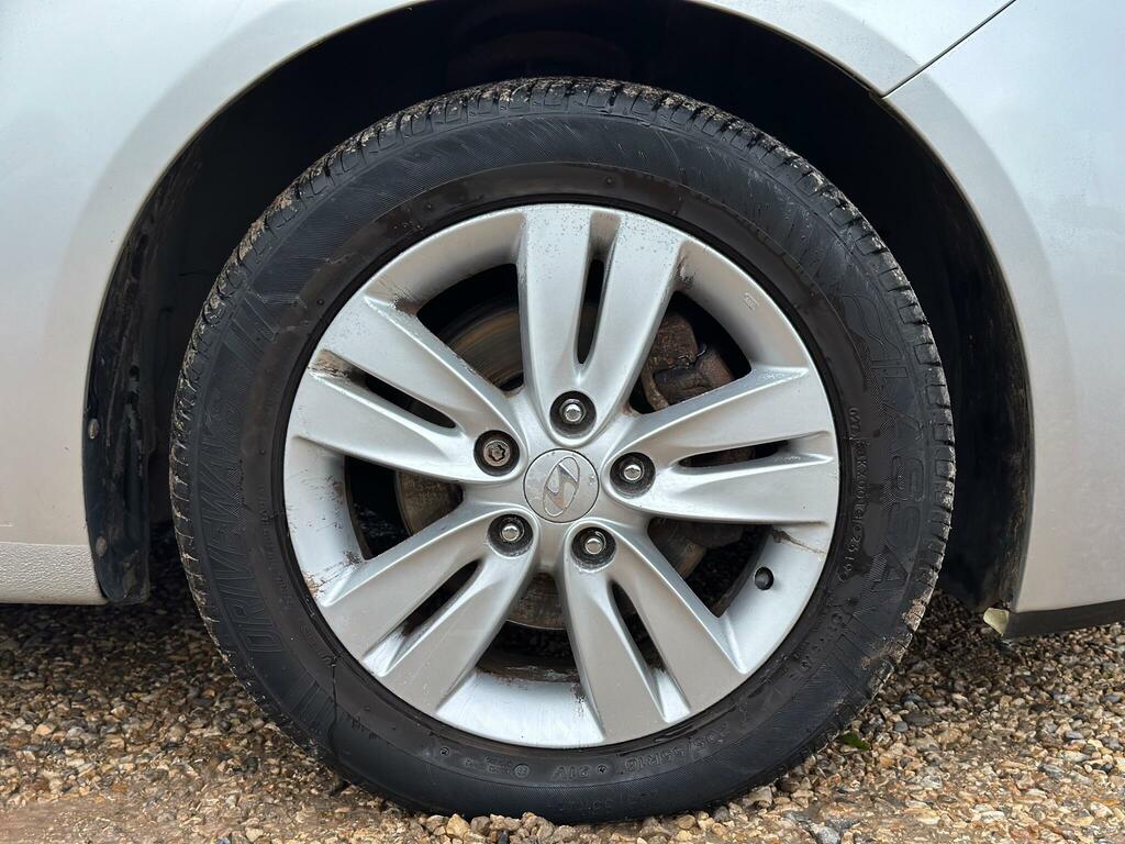 Hyundai Ix20  Grey #36