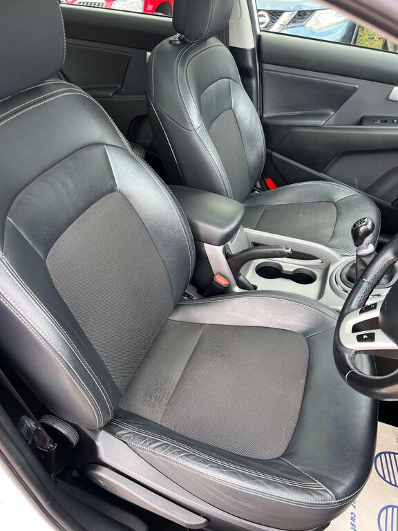 Kia Sportage Crdi 2 Isg White #37