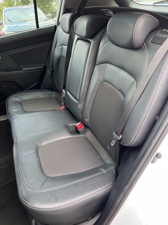 Kia Sportage Crdi 2 Isg White #40