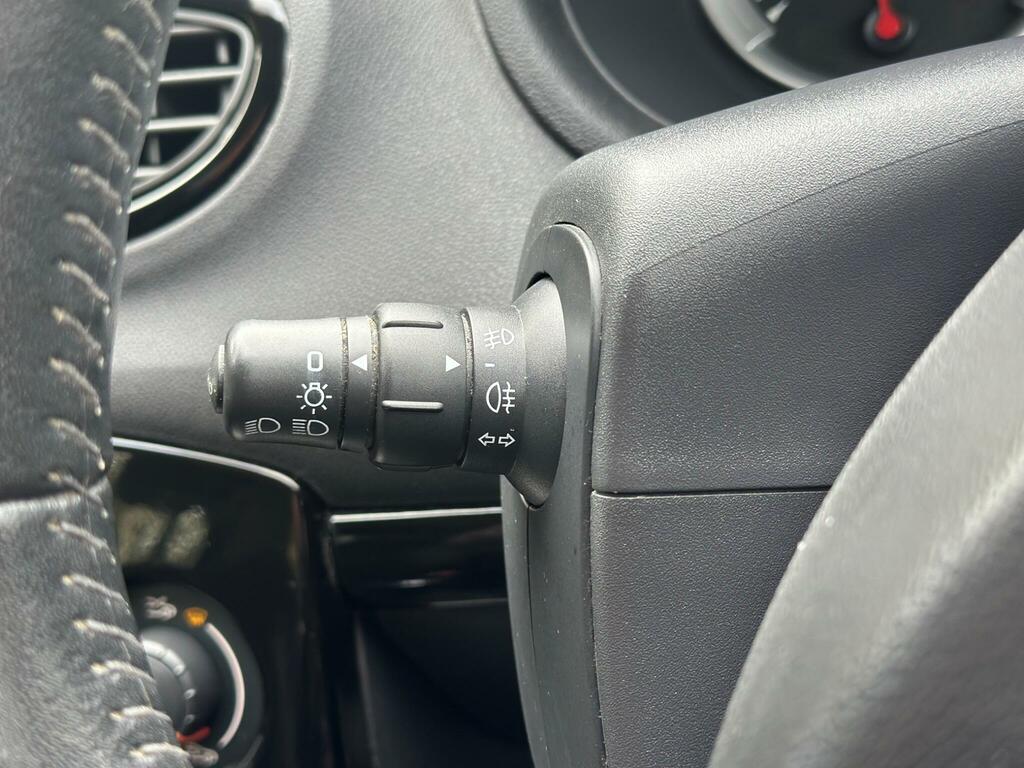 Renault Clio Hatchback 1.2 Dynamique Tomtom Euro 5 201262 Grey #15