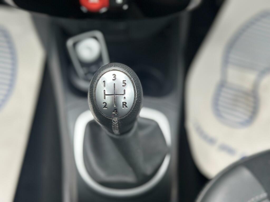 Renault Clio Hatchback 1.2 Dynamique Tomtom Euro 5 201262 Grey #21