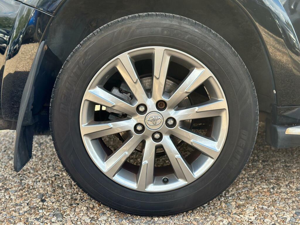 Toyota Rav 4 V-matic Xt-r Silver #44