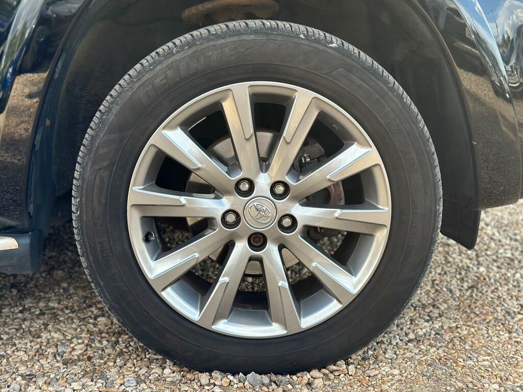 Toyota Rav 4 V-matic Xt-r Silver #43