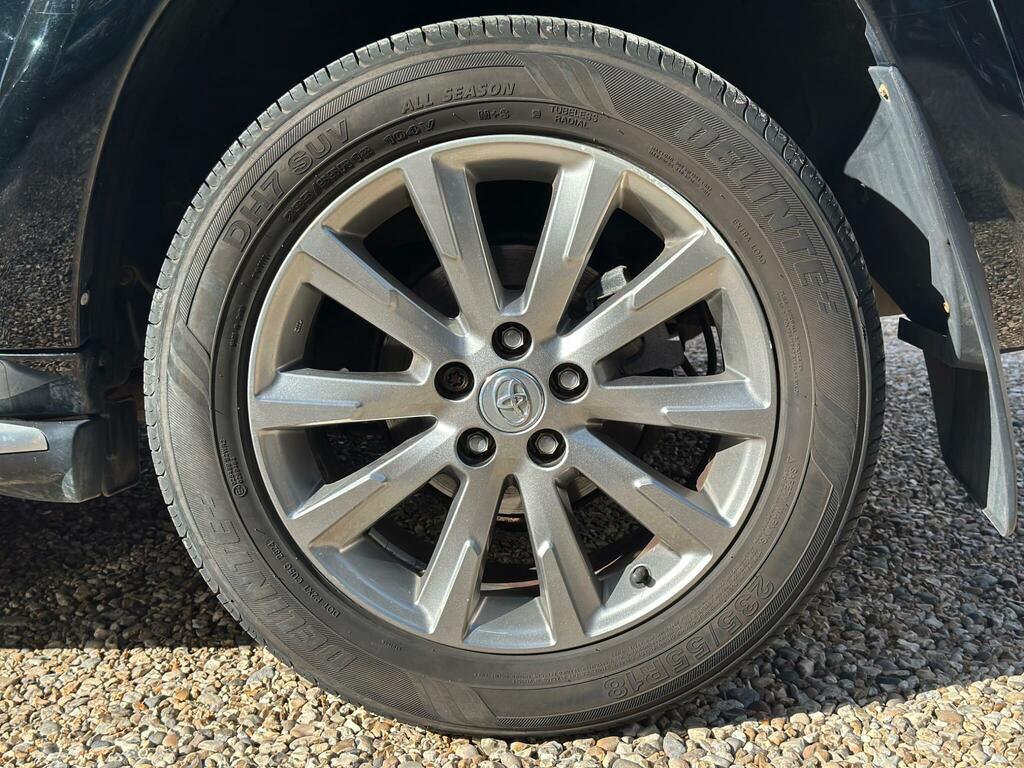 Toyota Rav 4 V-matic Xt-r Silver #42