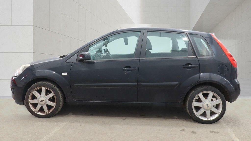 Ford Fiesta 1.25 Zetec Blue Edition Silver #4