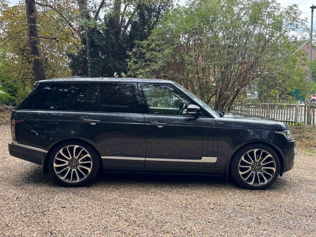 Land Rover Range Rover Tdv6 258 Black #4