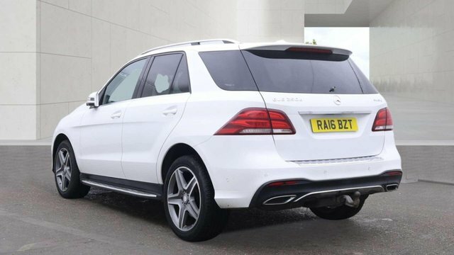 Mercedes-Benz GLE Class 2016 2.1 Gle250d Amg Line Premium Suv White #3