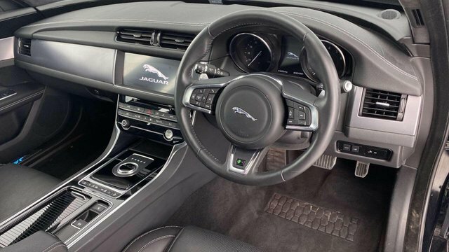 Jaguar XF 2019 2.0I R-sport Gpf Saloon Euro Black #6