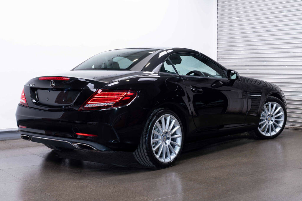 Mercedes-Benz SLC 2.0 Slc200 Amg Line G-tronic Euro 6 Ss Black #2