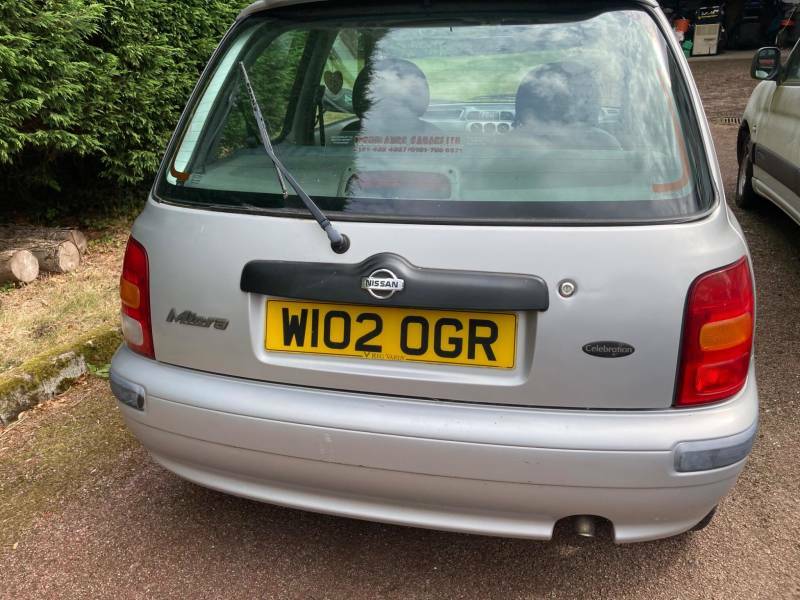 Nissan Micra 1.0 Celebration Silver #3