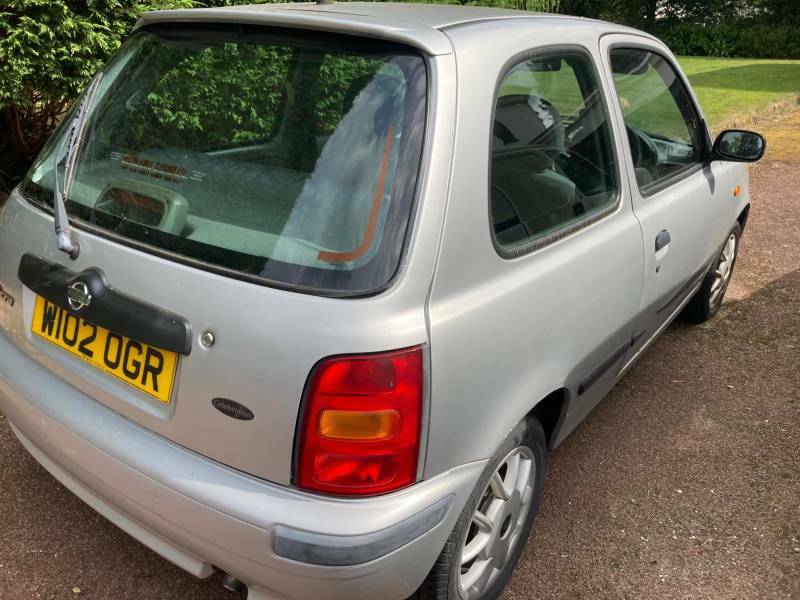 Nissan Micra 1.0 Celebration Silver #5