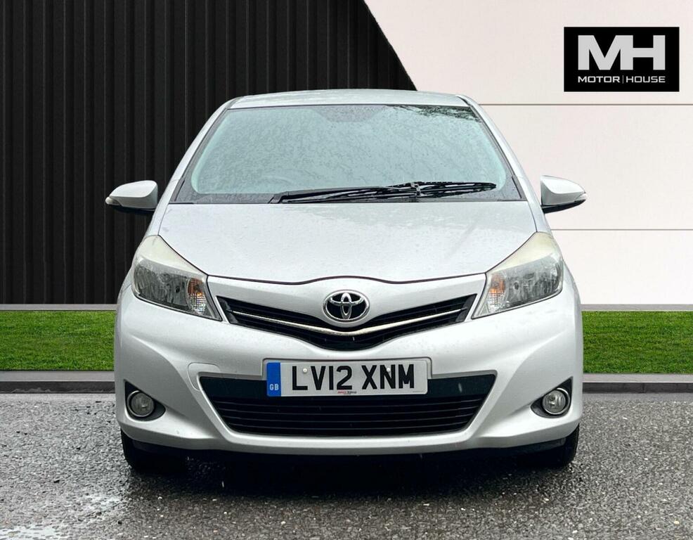 Toyota Yaris 1.33 Dual Vvt-i Sr Multidrive S Euro 5 Silver #2