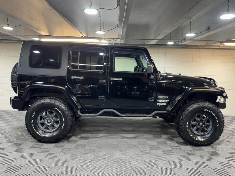 Jeep Wrangler 2.8 Crd Ultimate Soft Top 4X4 Black #5