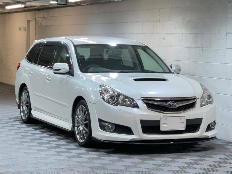 Subaru Legacy 2.5 Gt S Package 4Wd Turbo Ulez Br9 - 2010 1 White