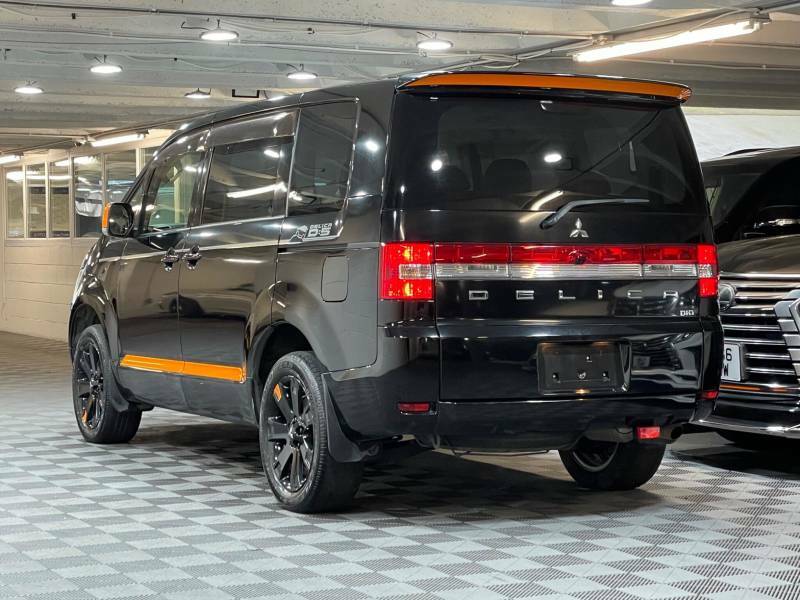 Mitsubishi Delica D5 2.2 Active Gear Mmc S 4Wd Euro 6 Ulez - 2017 1 Black #3