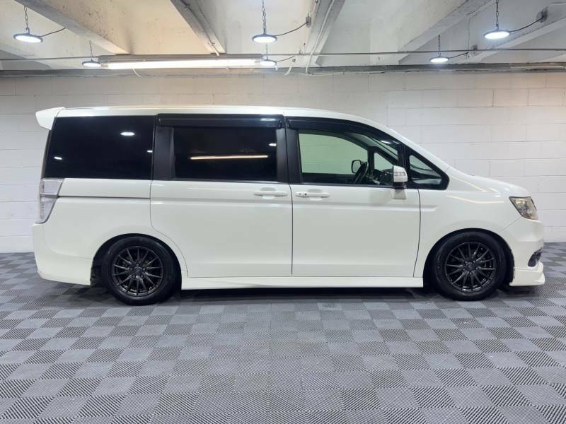 Honda StepWagon Spada 2.0 S Edition 8 Seat Ulez - 2011 11 White #5