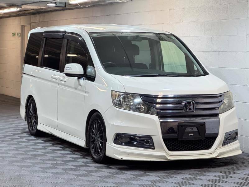 Honda StepWagon Spada 2.0 S Edition 8 Seat Ulez - 2011 11 White