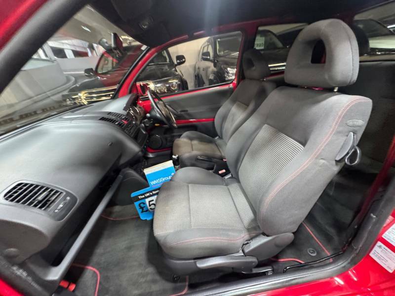 Volkswagen Lupo E 3dr Red #9