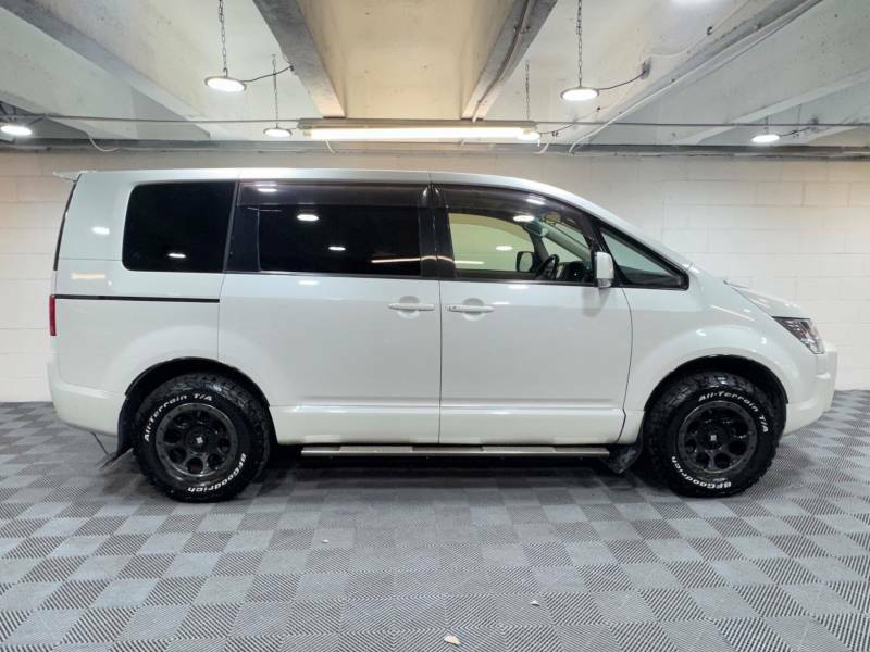 Mitsubishi Delica D5 2.2 G Power Package 8Seat Ulez - 2015 1 White #5