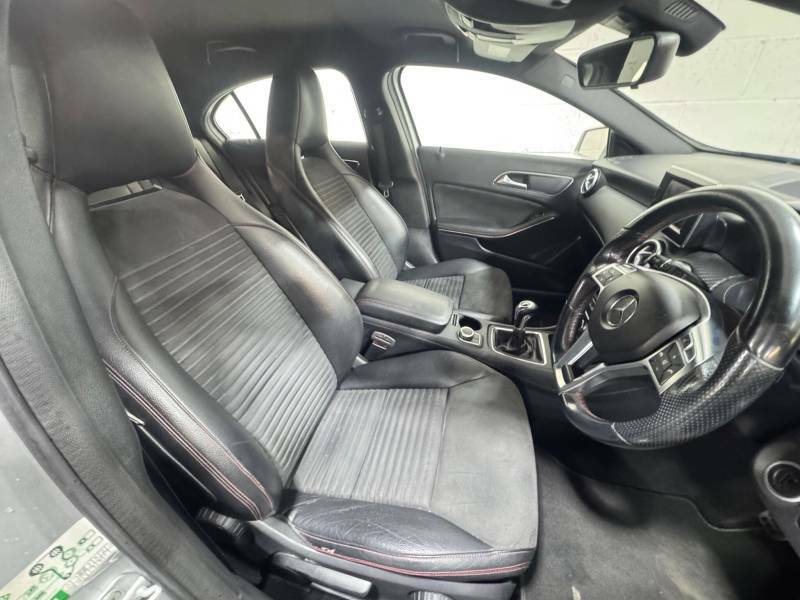 Mercedes-Benz A Class 1.5 A180 Cdi Blueefficiency Se 109 Bhp Blue #7