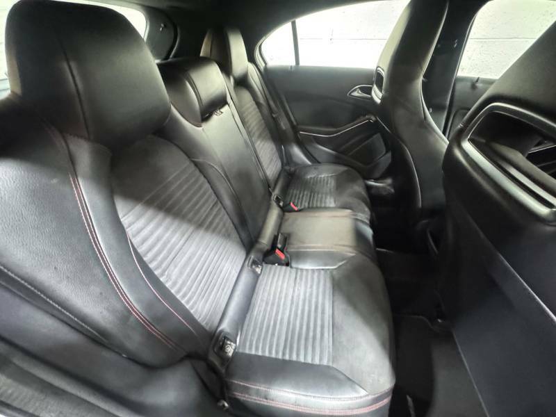 Mercedes-Benz A Class 1.5 A180 Cdi Blueefficiency Se 109 Bhp Blue #11