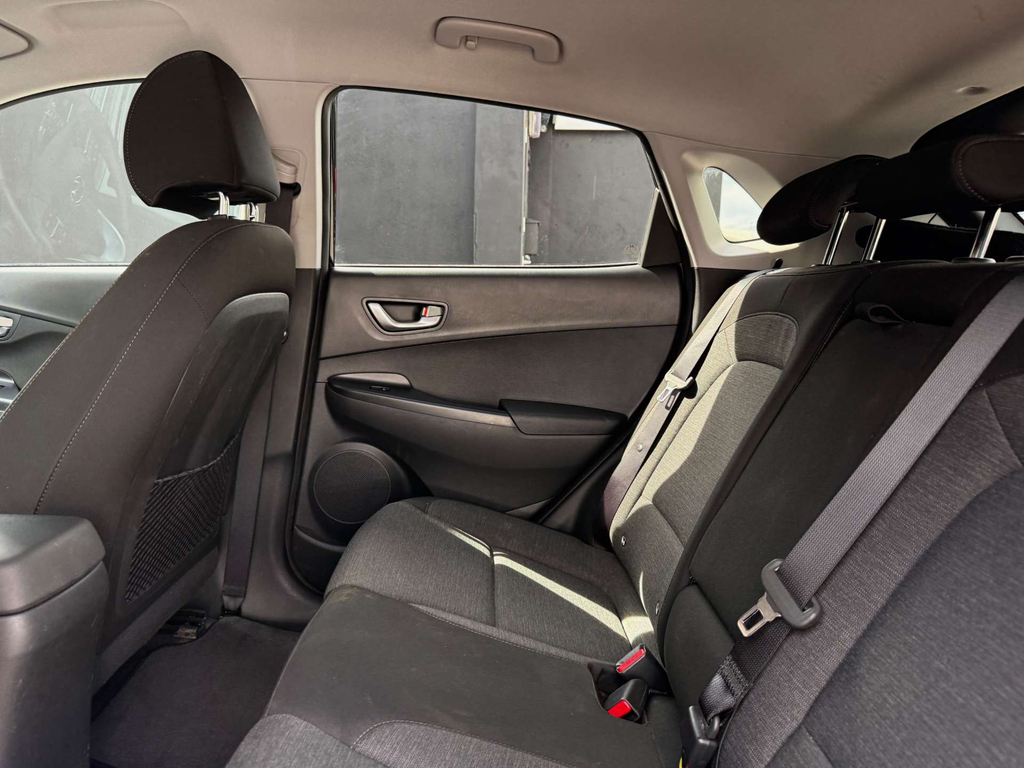 Hyundai Kona Hatchback Red #52