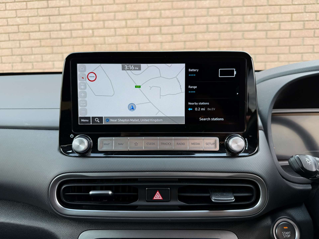 Hyundai Kona Hatchback Red #65