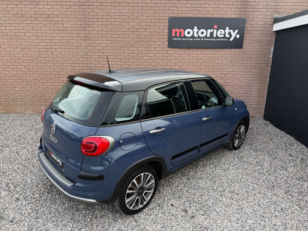 Fiat 500L S-design Black #25
