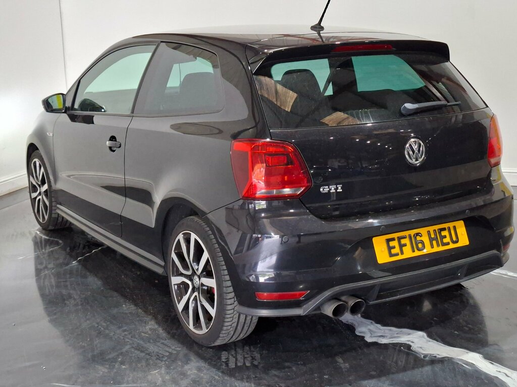 Volkswagen Polo Bluemotion Tech Match Red #6