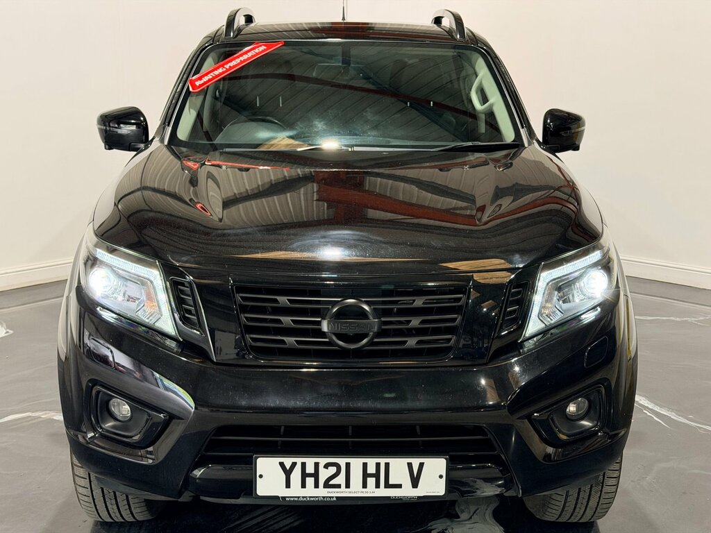 Nissan Navara 2.3 Dci N-guard Pickup Double Cab Black #2