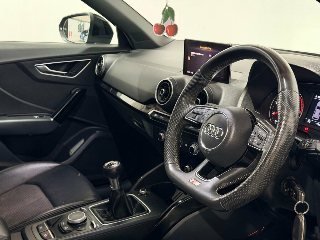 Audi Q2 Sport 30 Tfsi 116 Ps 6-Speed Silver #8