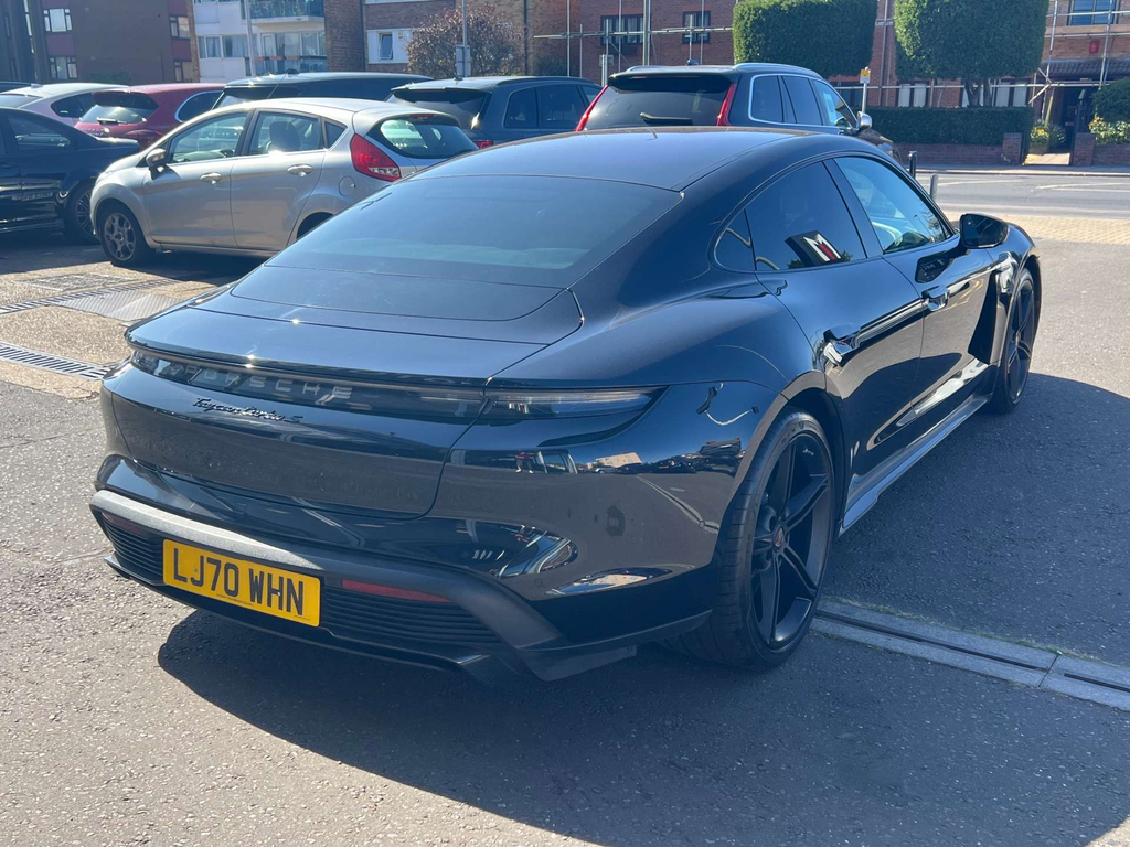 Porsche Taycan Performance Plus Grey #10