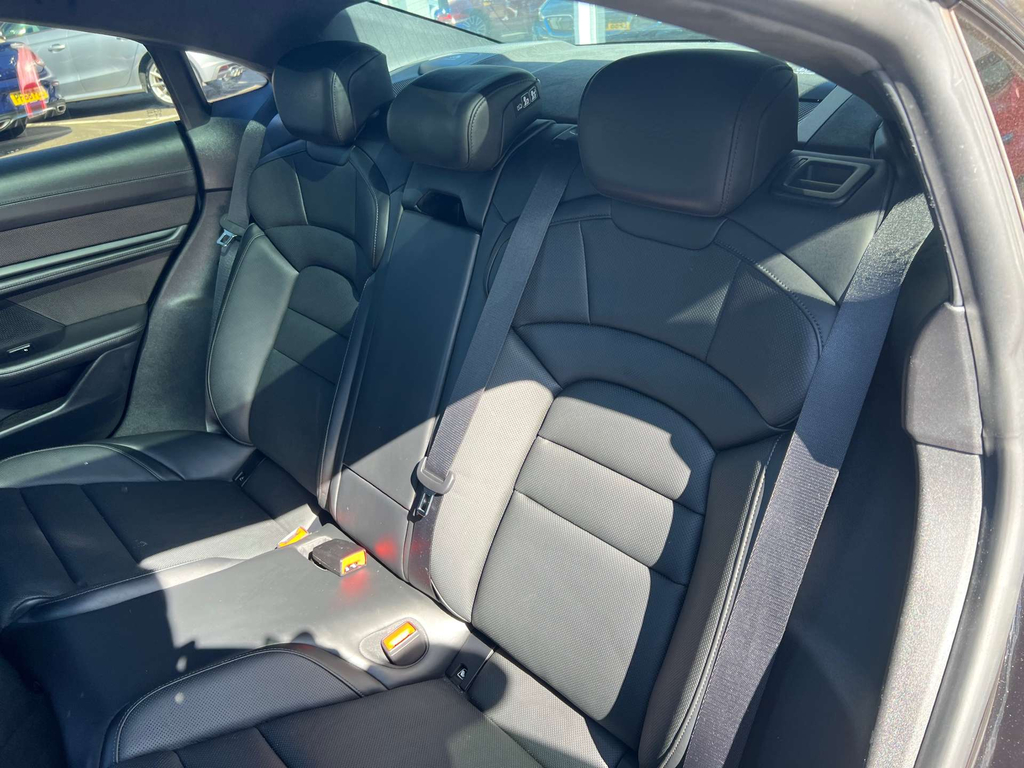 Porsche Taycan Performance Plus Grey #24