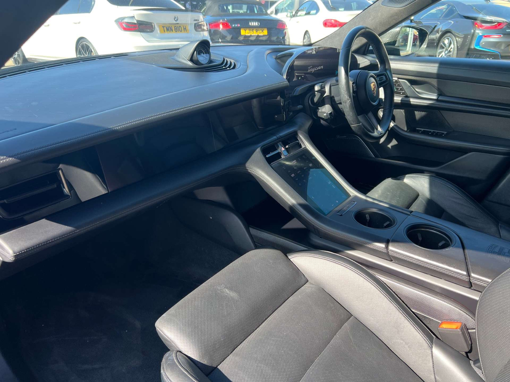 Porsche Taycan Performance Plus Grey #20