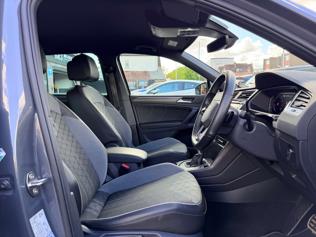 Volkswagen Tiguan 2.0 Tdi Active Grey #13