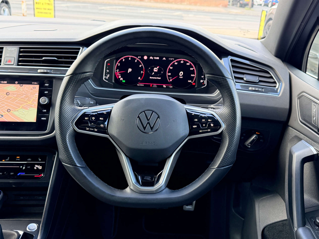 Volkswagen Tiguan 2.0 Tdi Active Grey #18