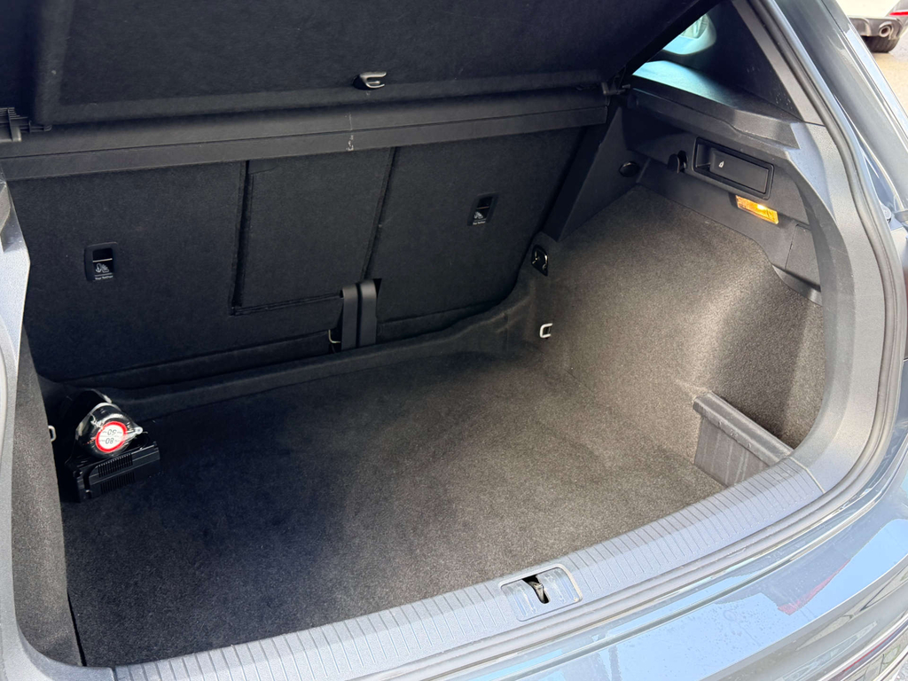 Volkswagen Tiguan 2.0 Tdi Active Grey #9
