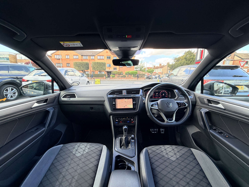 Volkswagen Tiguan 2.0 Tdi Active Grey #15