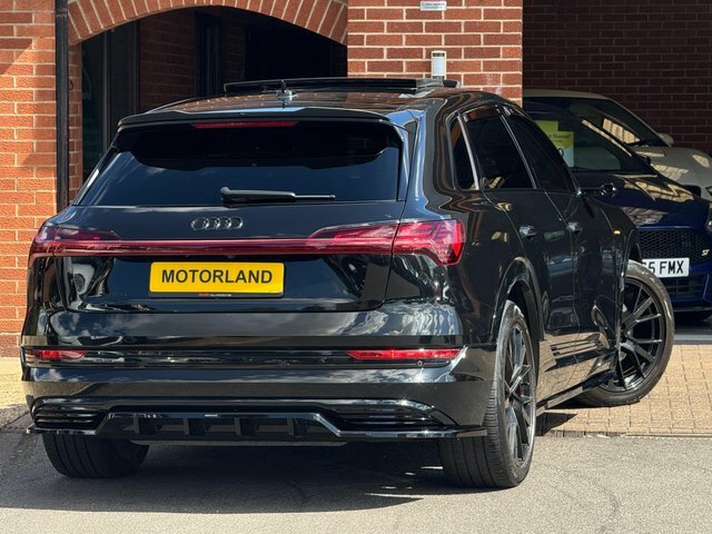 Audi E-tron 2020 55 Launch Edition Quattro 95Kwh Black #3