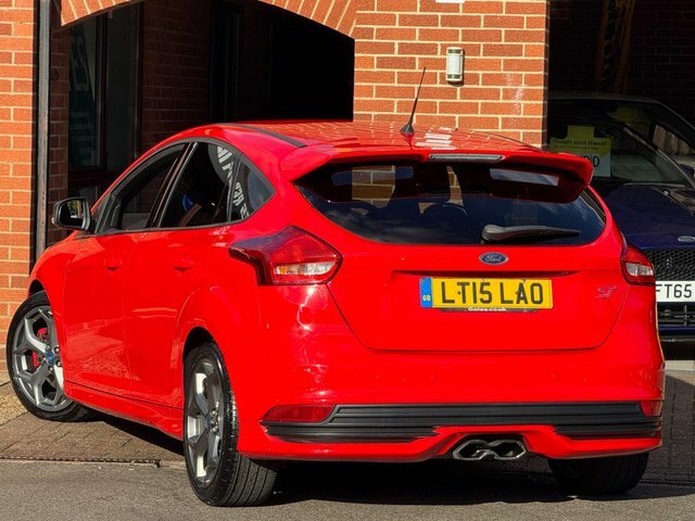 Ford Focus 2015 2.0T Ecoboost St-3 Euro 6 Ss Red #3