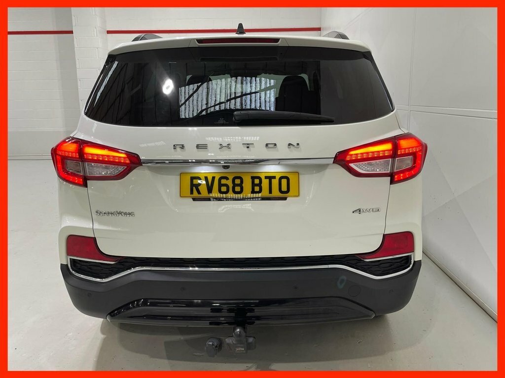 SsangYong Rexton 2.2D Ultimate Suv T-tronic 4Wd Euro 6 White #4