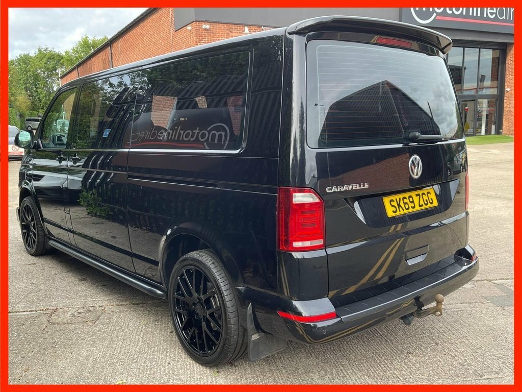 Volkswagen Caravelle 2.0 Bitdi Se Mpv Dsg Euro 6 S S 199 Black #5