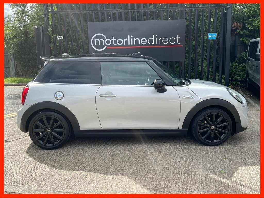 Mini Hatch 2.0 Cooper S Hatchback Steptronic Euro FY68PXM White #2