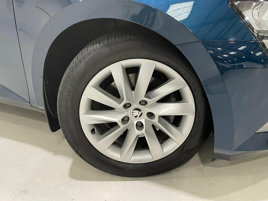 Skoda Superb Grey #90