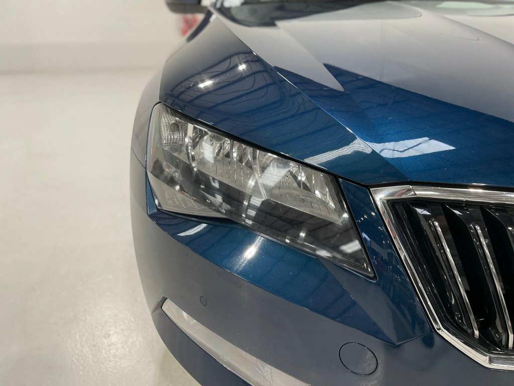 Skoda Superb Grey #87