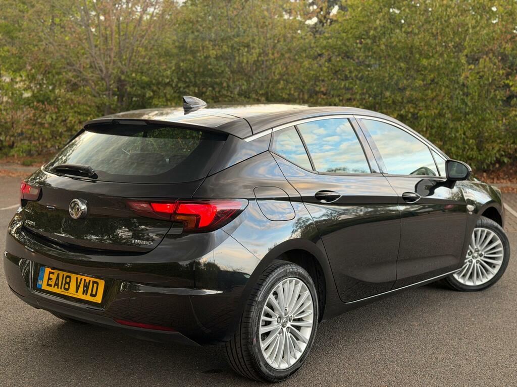 Vauxhall Astra Elite Nav Black #2